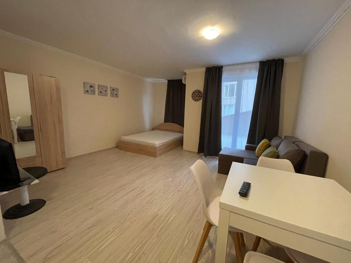 Apartments In Vip Classic Сонячний Берег Екстер'єр фото